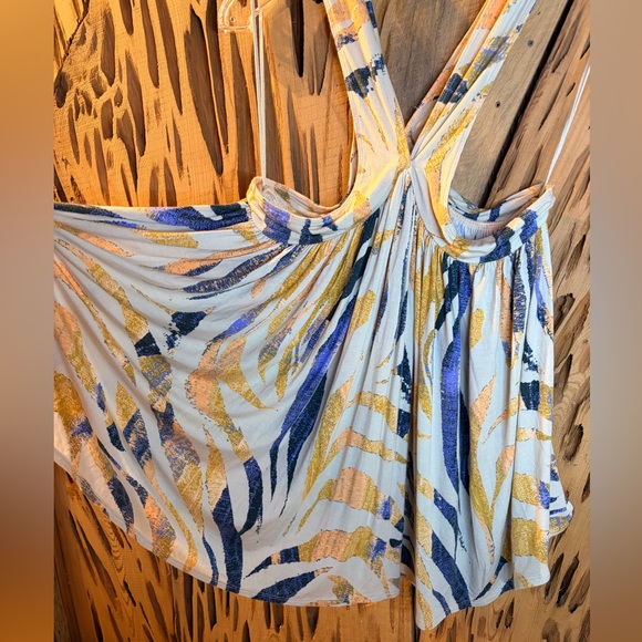 Free People We the Free Milly tank top yellow blue print flowy v neck. Size: M - Picture 2 of 5